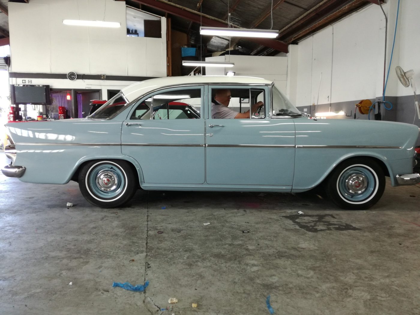 Holden 13mm Whitewalls