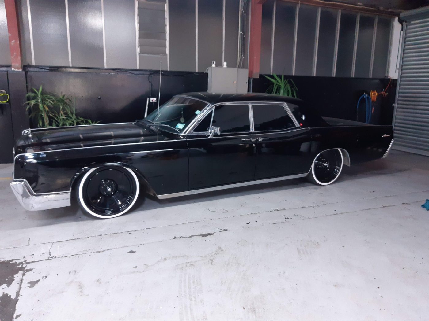 Lincoln Continental 19mm Whitewalls