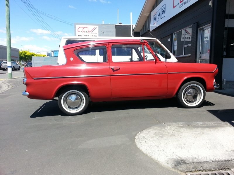 Ford Anglia 19mm Whitewalls