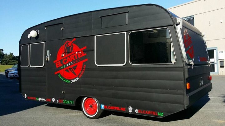 Caravan 27mm Whitewalls