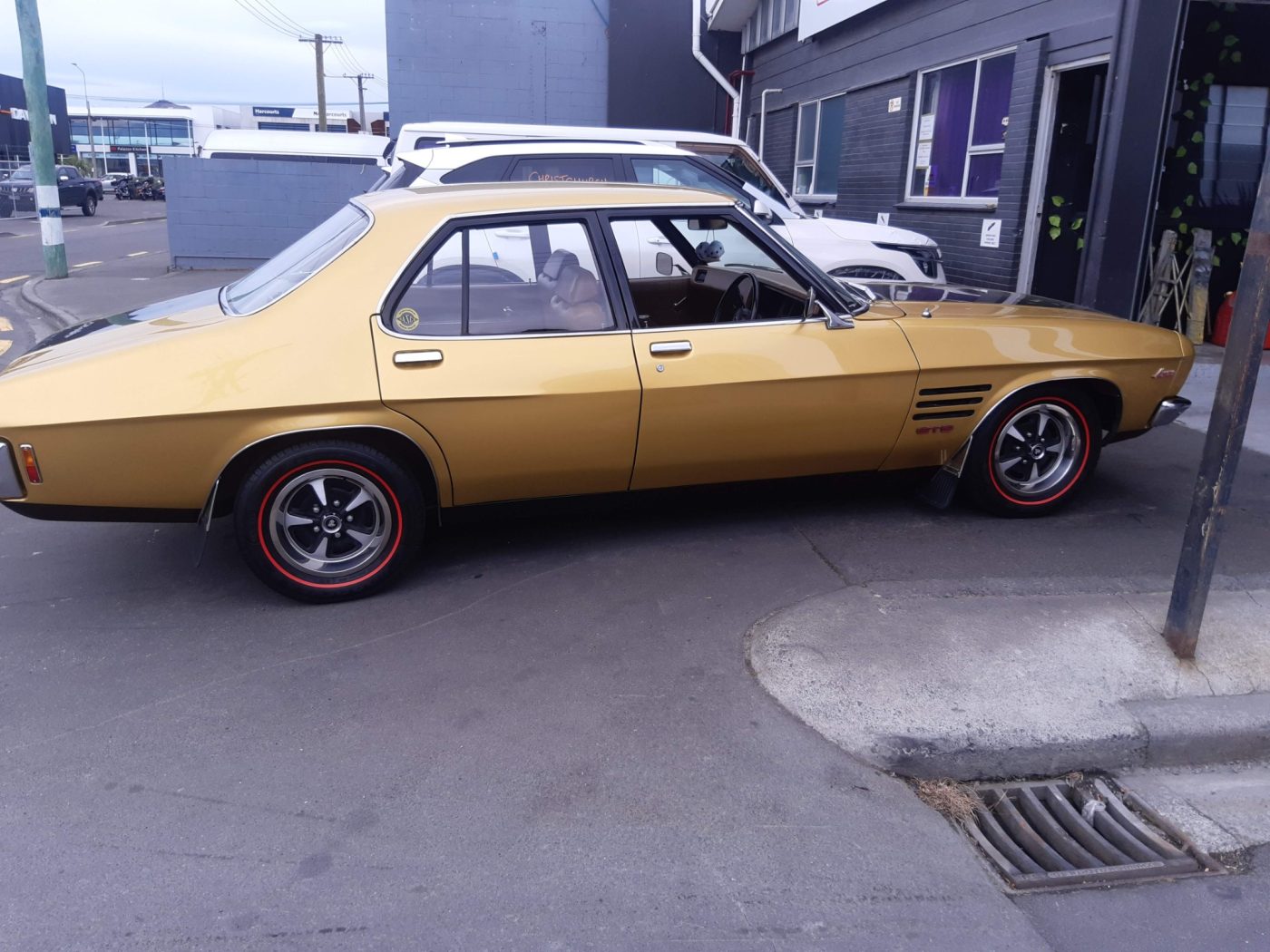 Holden Monaro HQ GTS 9mm Redwalls