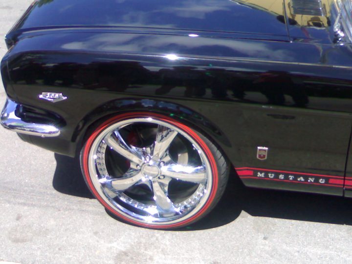 Mustang 6mm+ 9mm Redwalls