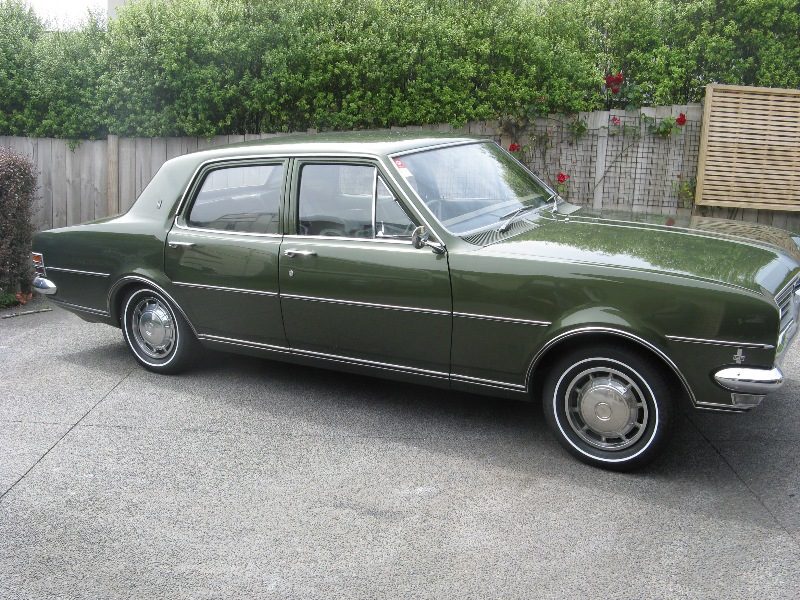 Holden Kingswood 9mm Whitewalls