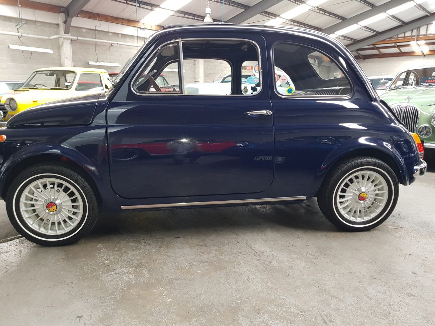 Fiat 500 Bambina 9mm Whitewalls