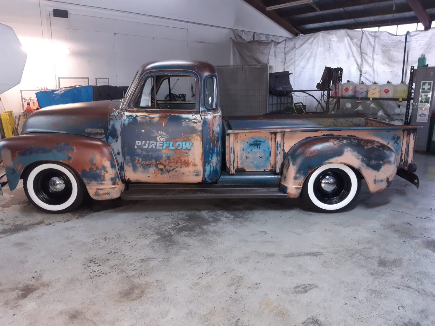 Chevrolet 3100 Pickup Customwidth Whitewalls