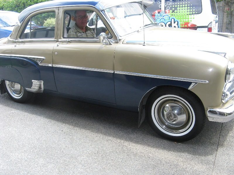 Vauxhall Velox 19mm Whitewalls