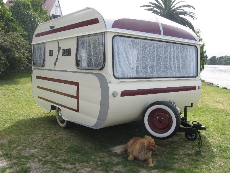 Classic Caravan Customwidth Whitewalls