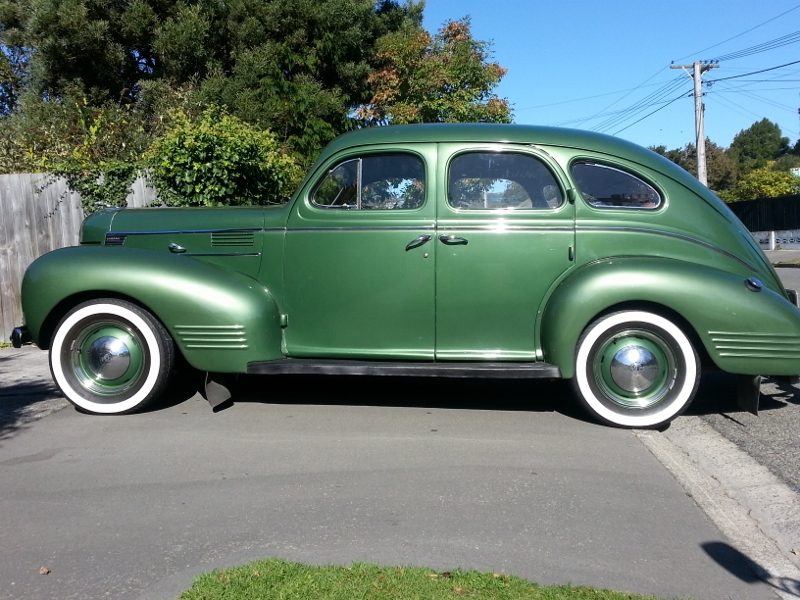 Plymouth Sedan 1939 Customwidth Whitewalls