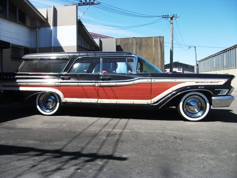 Ford Country Squire
