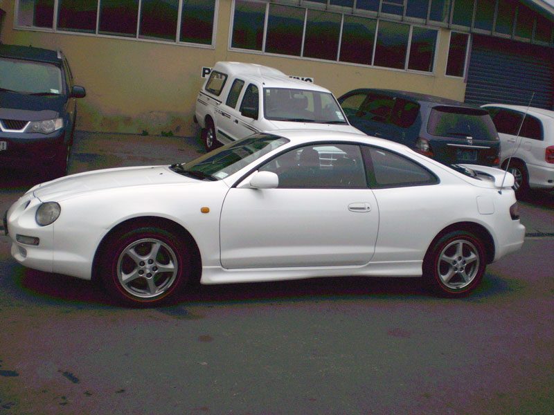 Toyota Celica 9mm Redwalls