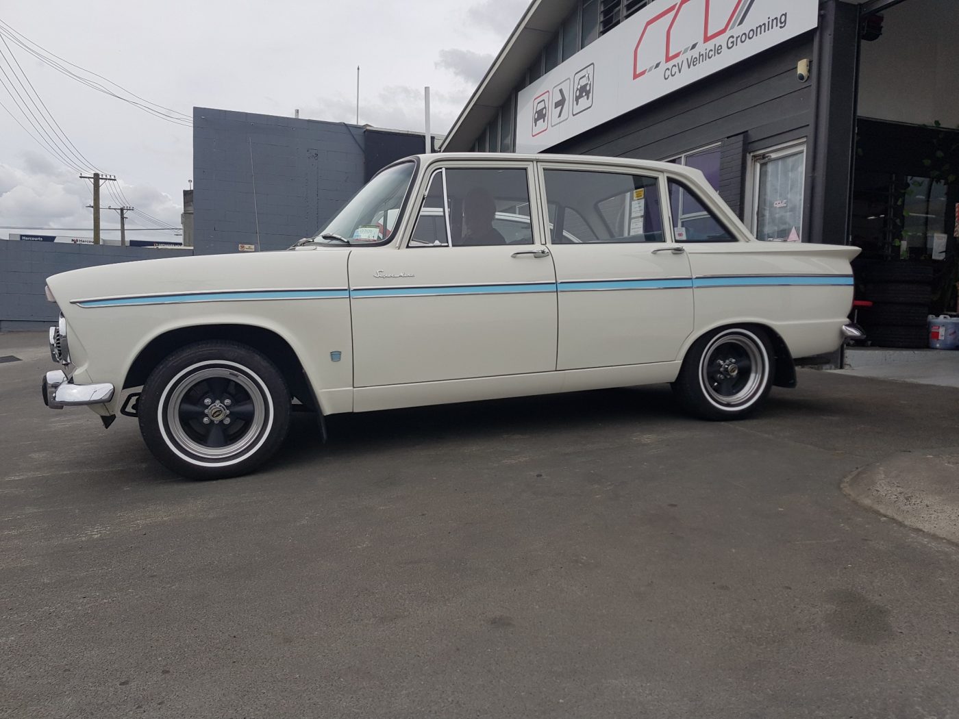 Hillman Super Minx 13mm Whitewalls