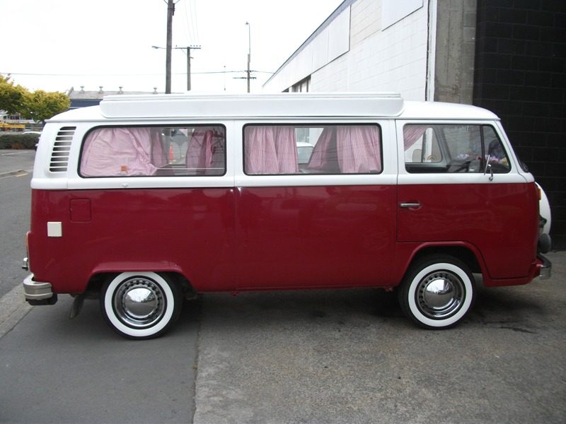Volkswagen Kombi Customwidth Whitewalls