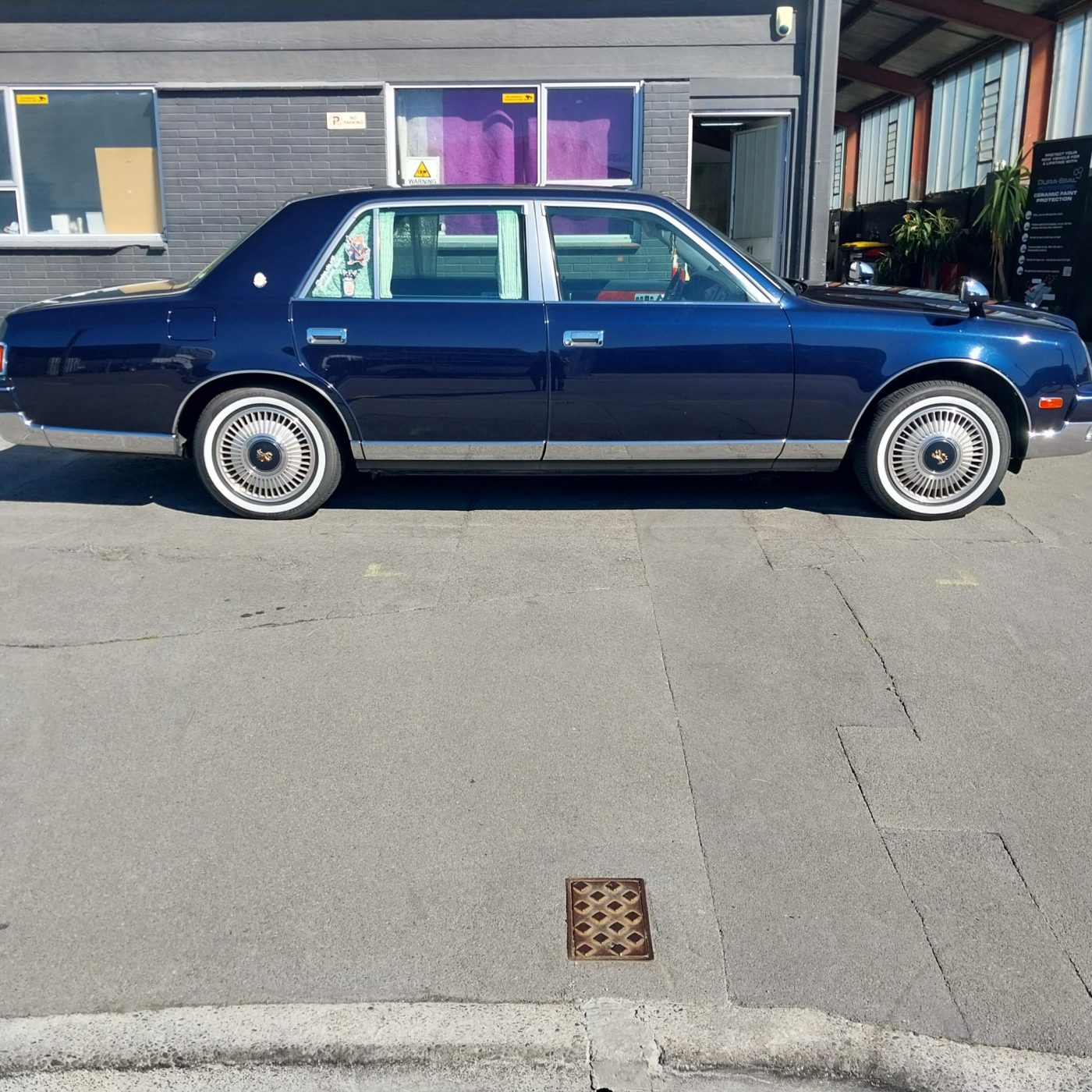 Toyota Century 27mm Whitewalls