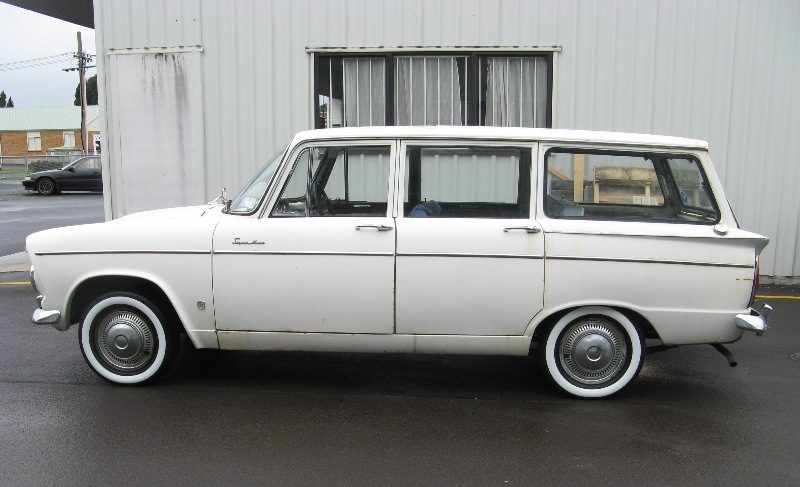 Hillman Super Minx Estate Customwidth Whitewalls
